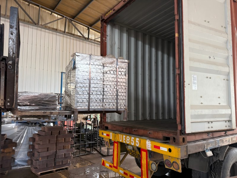 Monopole Tower Telecom Components Package and Shipment to U.S.A.